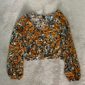 sunflower long sleeved crop top